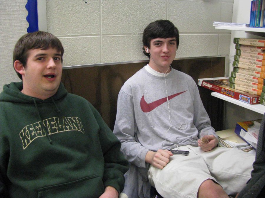 Seniors Robby Yingling and Nick Stirsman are two key examples of senioritis victims.