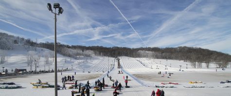 Perfect North slopes and tubing hill (PHOTO From https://www.perfectnorth.com/snow-tubing-tickets) 